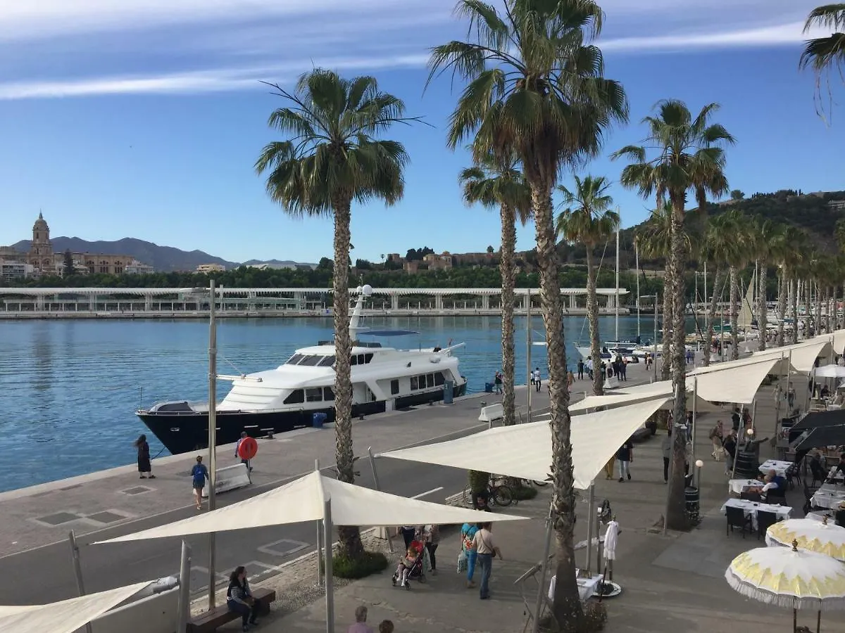 Barcelo 30, Terrace, Center, Garage On Request, Quite Neighborhood, Ba Apartment Malaga Spain
