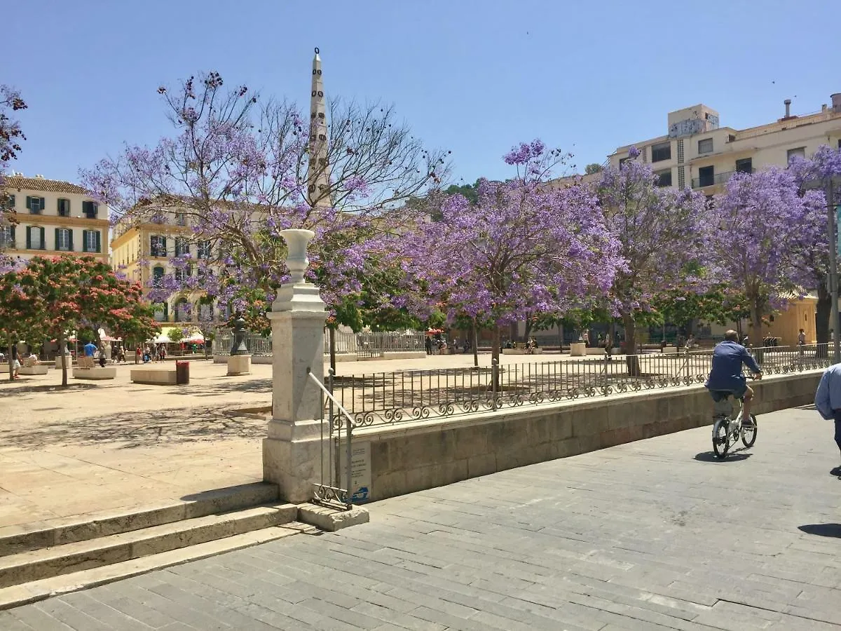 Barcelo 30, Terrace, Center, Garage On Request, Quite Neighborhood, Ba Apartment Malaga
